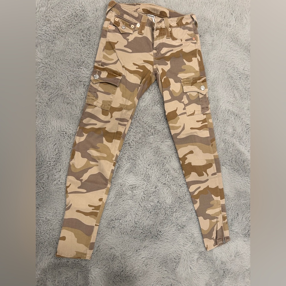 True religion cargo jeans